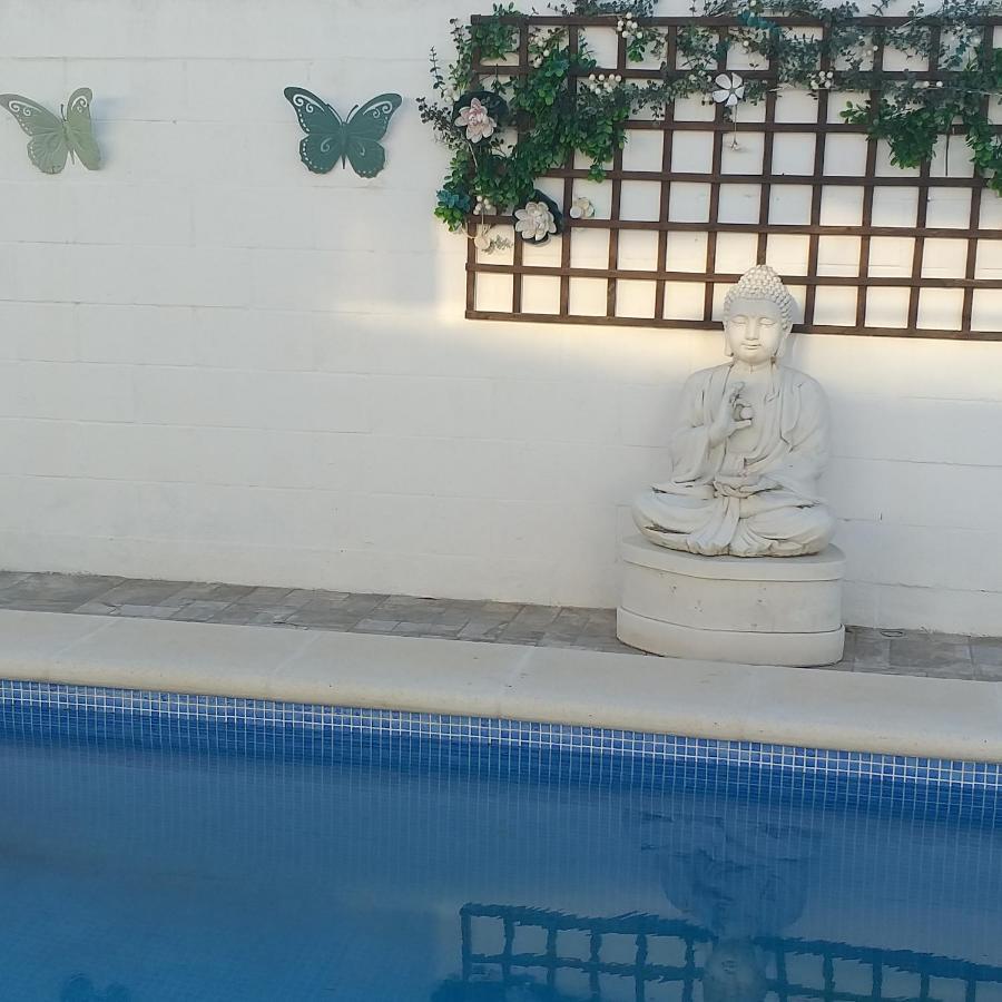 Rojas & Mar Chalet Con Piscina Salina 奇克拉纳－德拉弗龙特拉 外观 照片